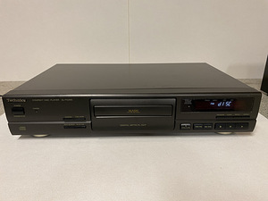 CD-mängija Technics SL-PG390 (1 foto / 2)