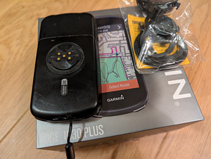Garmin Edge 1030 Plus rattaarvuti (2 foto / 2)