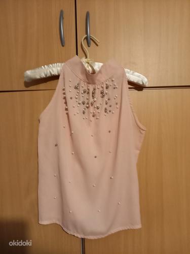 Новая блузка размера S с жемчугом (фото #1)