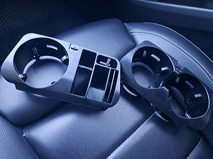 Mercedes-Benz topsihoidja (6 foto / 6)