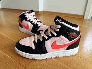 Nike Air Jordan размер 35,5