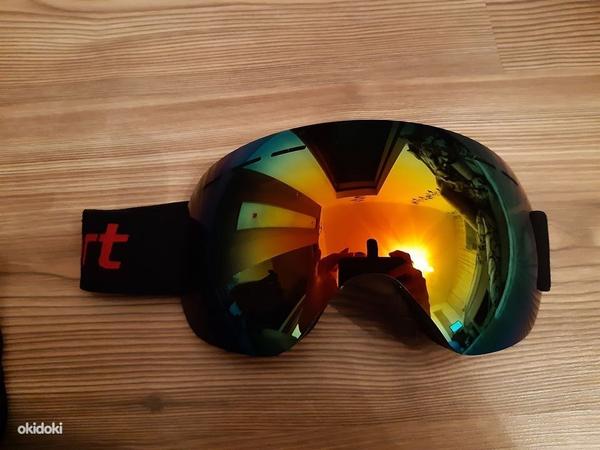 Новые очки для лыжных видов спорта (фото #2)