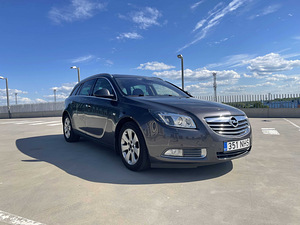 OPEL INSIGNIA SPORTS TOURER SW (6 foto / 12)