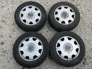 15" 5x112 audi valuveljed naastrehvidega (1 foto / 10)
