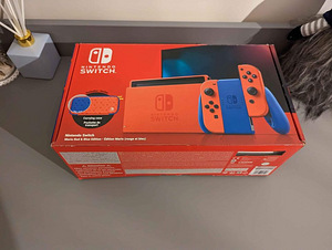 Nintendo Switch Mario Limited Edition (1 foto / 1)