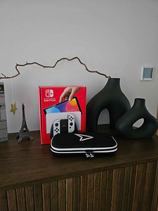 Nintendo Switch OLED garantii kuni 2026a (1 foto / 1)