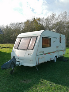 Haagissuvila Elddis Avante (10 foto / 10)