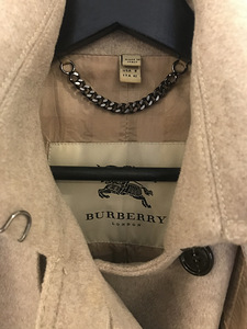 Burberry оригинальное пальто (5 фото из 7)