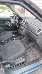 Skoda Fabia 1,4 2008 (8 foto / 11)