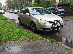 Volkswagen jetta VARUOSADEKS (1 foto / 8)