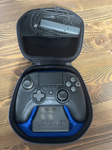 Nacon Revolution Unlimited Pro PS4/PC (1 foto / 3)