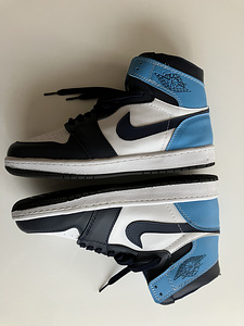 Air Jordan 1 High (1 foto / 2)