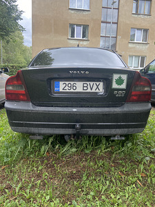 Volvo s80 (2 фото из 3)