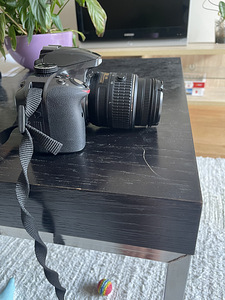 Цифровая фотокамера Nikon d3300 (3 фото из 4)