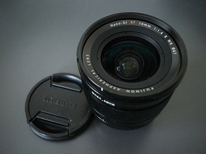 Fujinon XF 16mm 1.4 R WR (1 foto / 3)