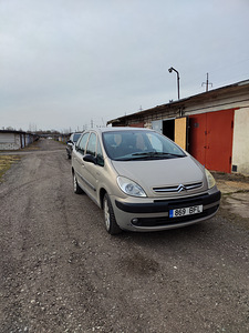 Citroen Xsara Picasso (2 foto / 6)