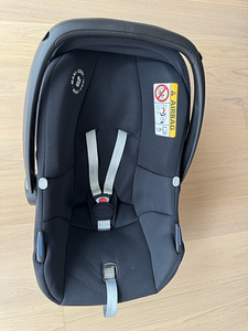 Turvahäll Maxi Cosi Tinca i-Size (2 foto / 7)