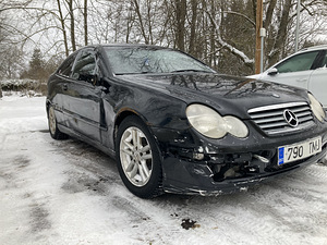 Mercedes w203 (4 foto / 4)