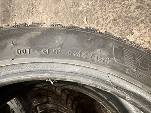 245/45/19 Michelin X-Ice North 4 7mm (3 foto / 4)