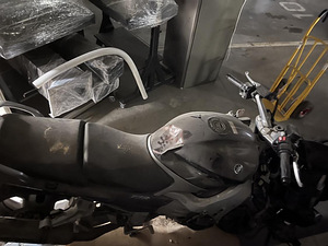 Продается аварийный YAMAHA FJR 1300 (3 фото из 10)