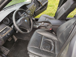 BMW 525D 2.5 R6 130kW (5 foto / 15)