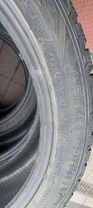 Резина мс 225/45/R19 (4 фото из 4)