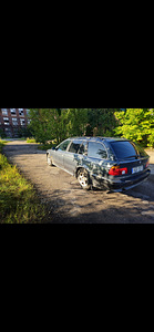 BMW 525i + LPG (3 foto / 9)