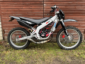 Derbi Senda DRD Pro (2 foto / 8)