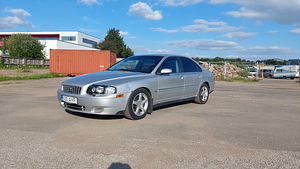 Volvo s80 2.4d (1 фото из 9)