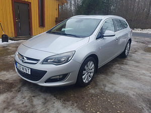 Opel Astra 1.7 81kW 2012 (4 foto / 7)