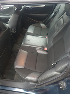Volvo V70 (8 фото из 10)