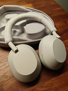 SONY-WH1000XM5 (2 foto / 3)