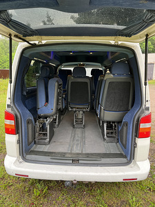 Volkswagen Transporter Long- versioon CarSport- 2.5 96kW 2.5 (7 foto / 8)