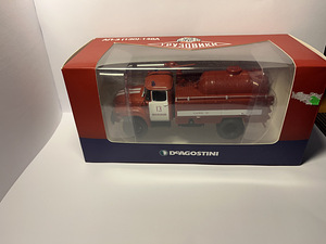 1/43 (1 foto / 3)