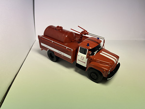 1/43 (2 foto / 3)