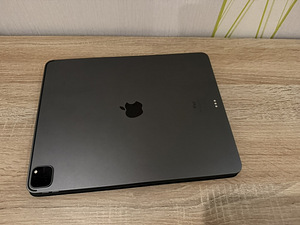 Apple iPad PRO 12.9” M1 koos smart keyboardiga (2 foto / 3)