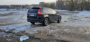 Volvo XC60 R Design 158KW (5 foto / 14)