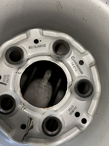 Mercedes-Benz Vito 16” plekkveljed (2 foto / 4)