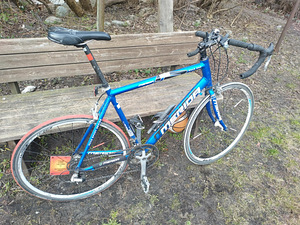 Maanteeratas Merida Road 850 xl raamiga