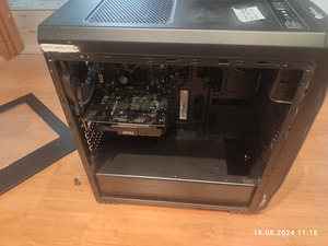 Arvutikomplekt ja monitoor (2 foto / 7)