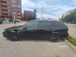Saab 9-5 Vector (2 фото из 11)