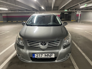 Toyota Avensis 2010a 2.0 112kW bensiin automaat (2 foto / 6)