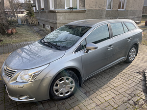 Toyota Avensis 2010a 2.0 112kW bensiin automaat (5 foto / 6)