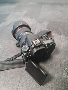 Canon EOS 70D koos lisadega (2 foto / 3)