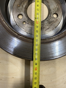 W163 ML320 (eesmised ja tagumised pidurisadulad, klotsid, pi (3 foto / 6)