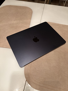 Apple MacBook Air 13 M2 (2022) 256GB (3 foto / 3)