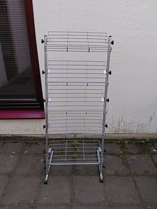 Jalatsite stend. (4 foto / 4)