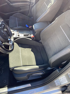 VW Golf GTD 2018 (8 foto / 15)