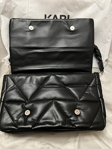 Karl Lagerfeld (3 фото из 4)