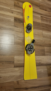 Продается Burton Factory prime 6.0 ретро сноуборд 160см (3 фото из 9)